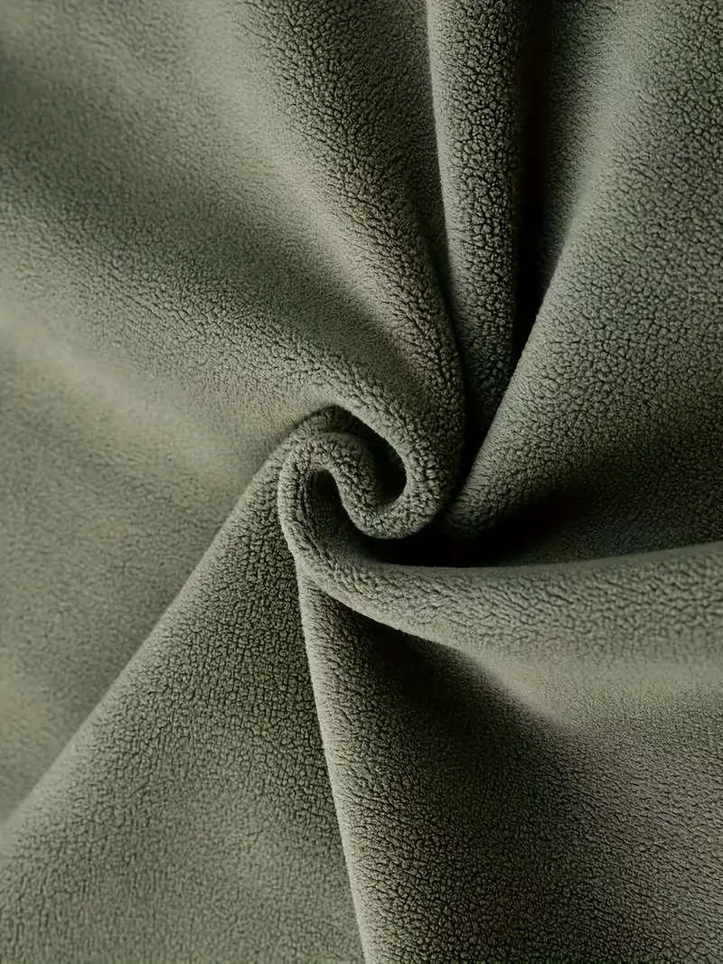 olive-green-04.webp